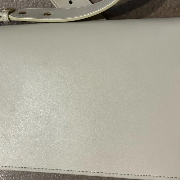 Trina Turk Elegant Cream Crossbody Bag - Picture 8 of 9